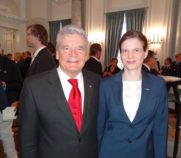 Joachim Gauck an meiner Seite nach der Verleihung meines vierten silbernen Lorbeerblattes